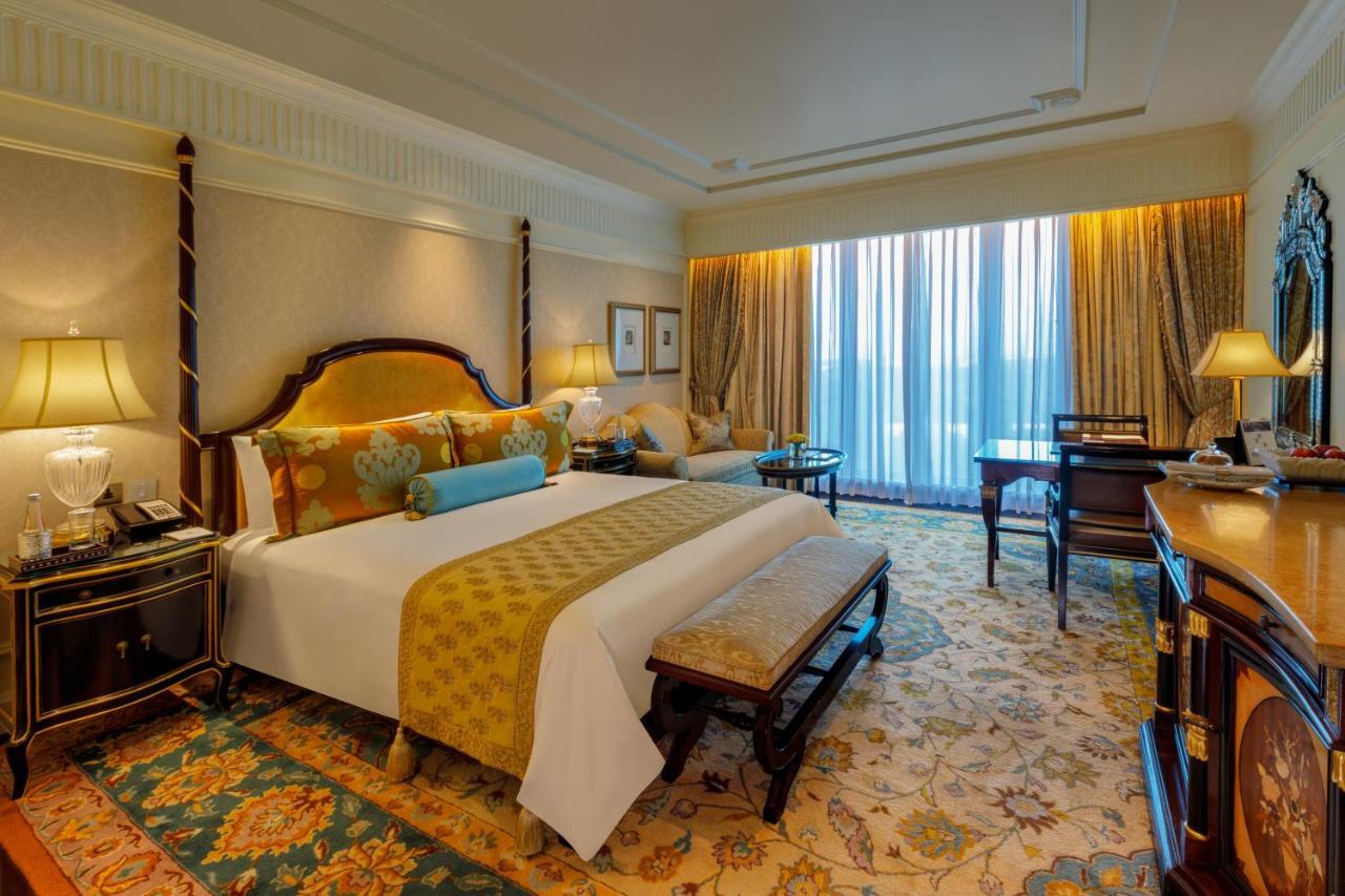 The Leela Palace Hotel 5*